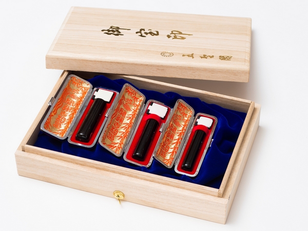 0124 D037 お祝いセット/３本セット (黒水牛)